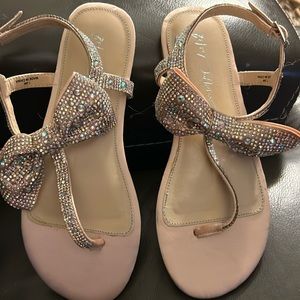 Betsey Johnson Sasha 7.5 shiny stoned sandal BNWOB